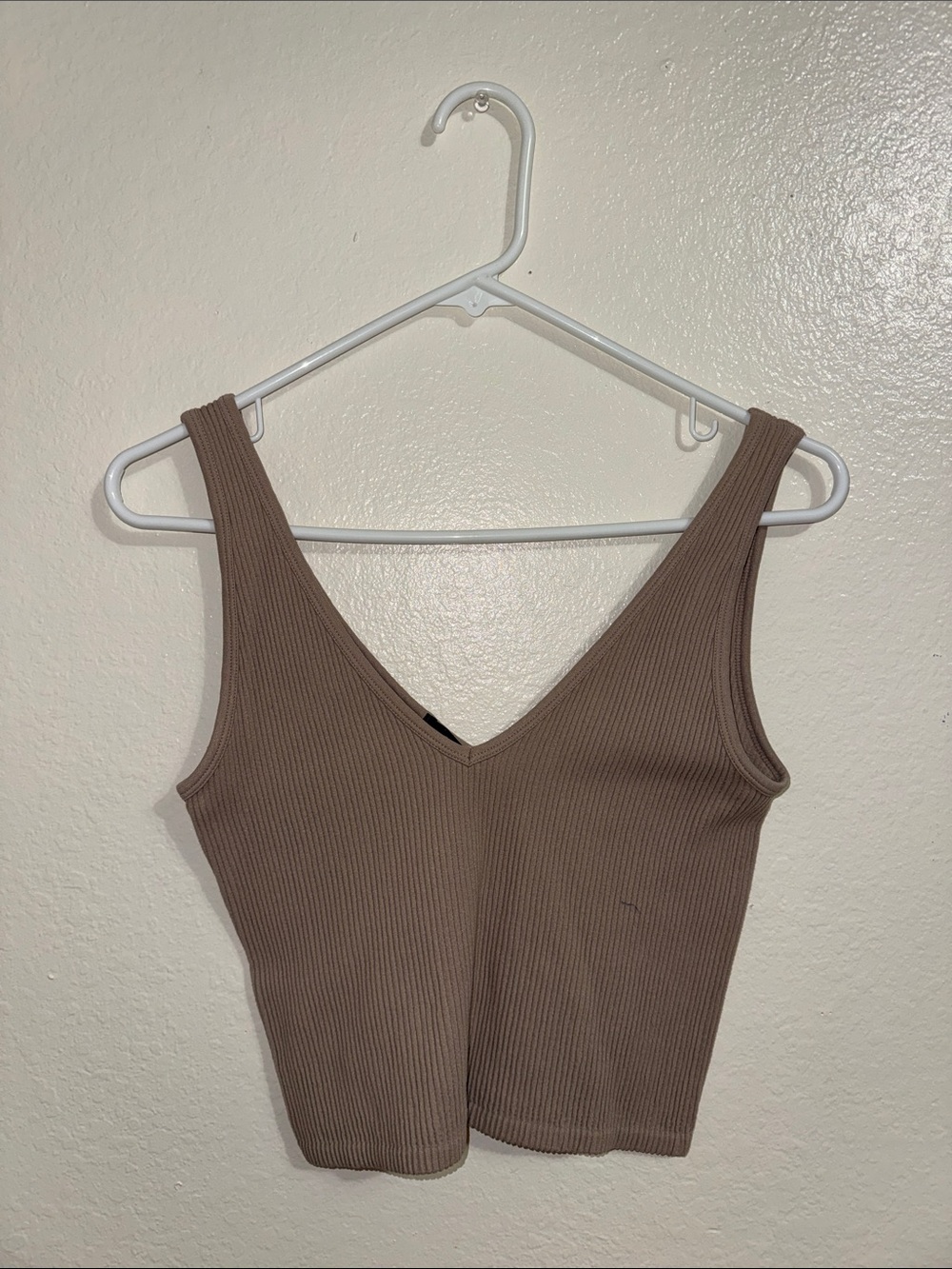 Forever 21 Ribbed V-Neck Tank Top - Taupe